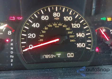 2004 Honda Accord 3.0 Ex z USA, uszkodzony, nr VIN 1HGCM66524A054845